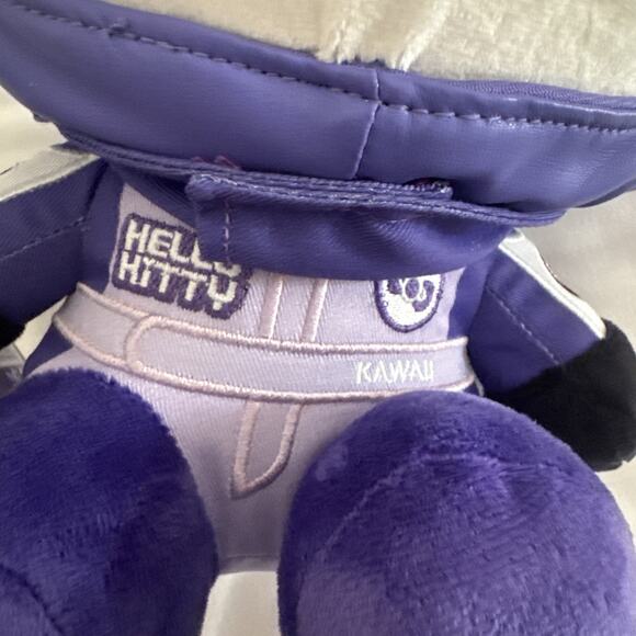 NEW Hello Kitty F1 Academy Formula One Las Vegas Collaboration Purple Plush 12" - Picture 7 of 8